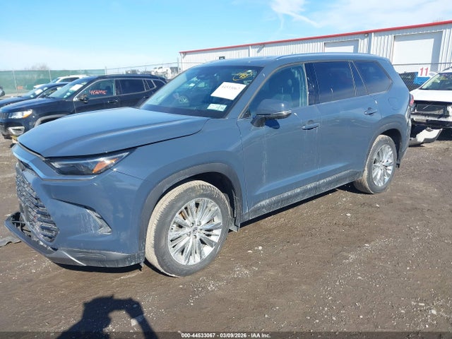 Toyota Grand Highlander Platinum 2024 5TDAAAB52RS050652 Image 2