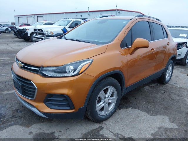 Chevrolet Trax Lt 2017 3GNCJLSB4HL165257 Image 2
