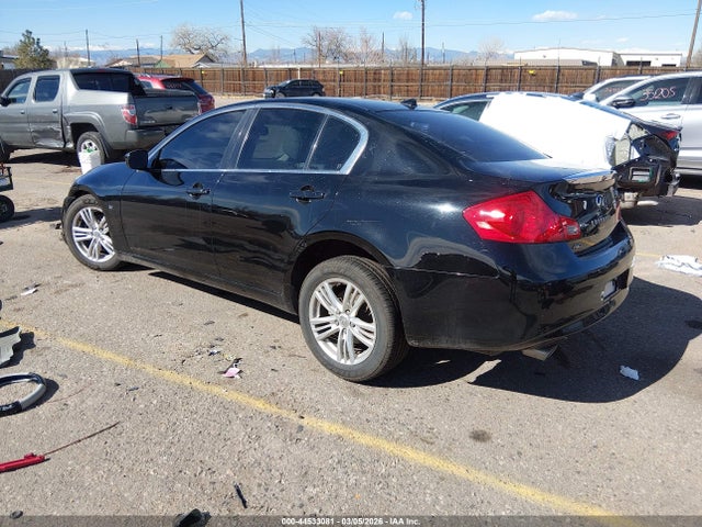 2015 Infiniti Q40 მანქანა იყიდება აუქციონზე, vin: JN1CV6AR1FM650944, აუქციონის ნომერი: 44533081