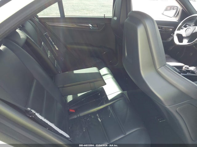 2009 MERCEDES-BENZ C 63 AMG WDDGF77X79F220017 Photo 7