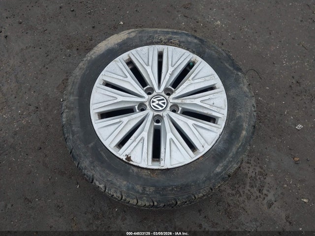 44533125 :رقم المزاد ، 3VWC57BU1KM151787 vin ، 2019 Volkswagen Jetta 1.4t R-line/1.4t S/1.4t Se مزاد بيع