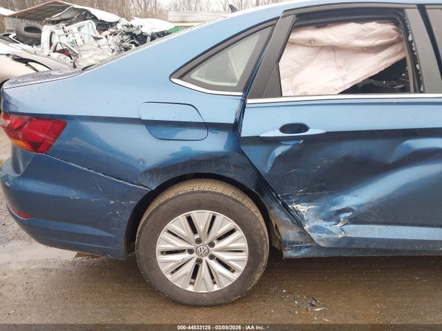 44533125 :رقم المزاد ، 3VWC57BU1KM151787 vin ، 2019 Volkswagen Jetta 1.4t R-line/1.4t S/1.4t Se مزاد بيع