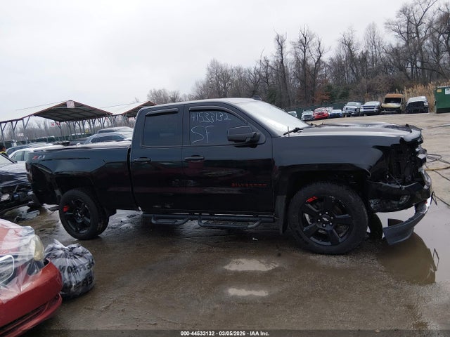 Продаж на аукціоні авто 2018 Chevrolet Silverado 1500 2lt, vin: 1GCVKREC8JZ332126, номер лоту: 44533132
