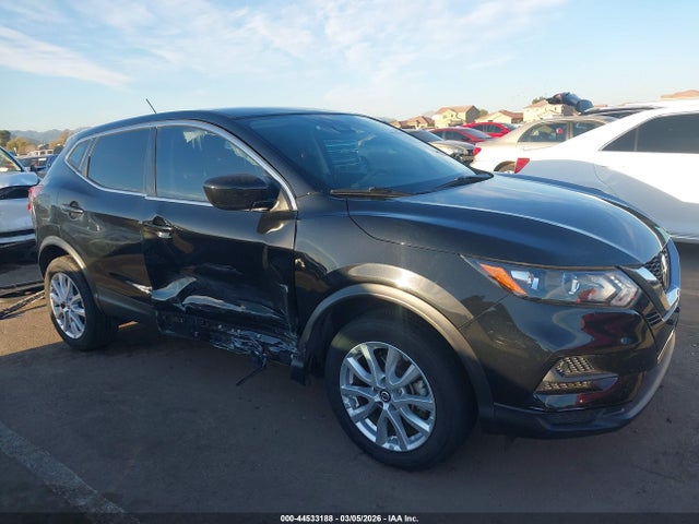 JN1BJ1AV8NW340462 Nissan Rogue Sport S Fwd Xtronic Cvt