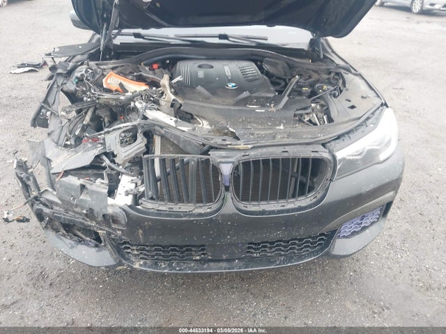 44533194 :رقم المزاد ، WBA7E2C54JG741518 vin ، 2018 Bmw 740i مزاد بيع