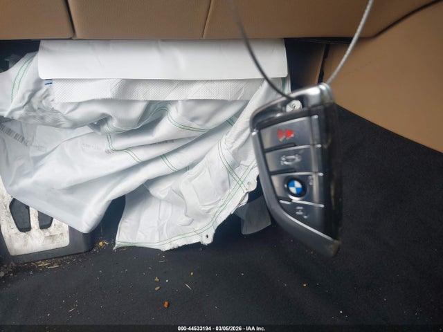 44533194 :رقم المزاد ، WBA7E2C54JG741518 vin ، 2018 Bmw 740i مزاد بيع