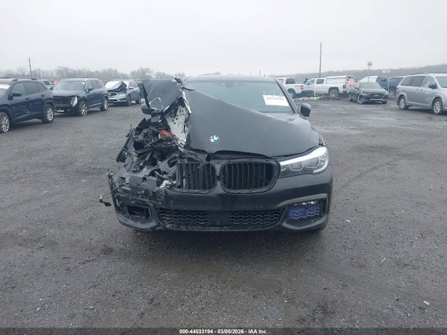 44533194 :رقم المزاد ، WBA7E2C54JG741518 vin ، 2018 Bmw 740i مزاد بيع