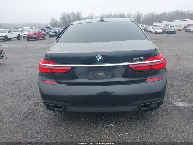 44533194 :رقم المزاد ، WBA7E2C54JG741518 vin ، 2018 Bmw 740i مزاد بيع