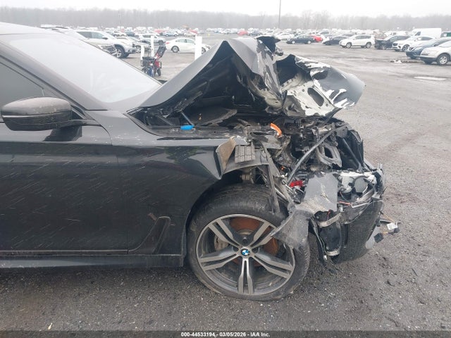 44533194 :رقم المزاد ، WBA7E2C54JG741518 vin ، 2018 Bmw 740i مزاد بيع