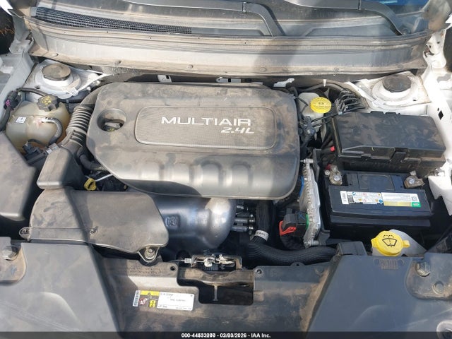 1C4PJLCB0JD560492 Jeep Cherokee Latitude Fwd