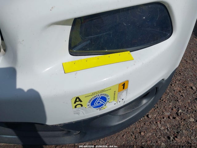 1C4PJLCB0JD560492 Jeep Cherokee Latitude Fwd