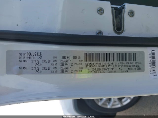 1C4PJLCB0JD560492 Jeep Cherokee Latitude Fwd