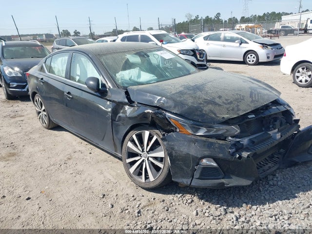 44533202 :رقم المزاد ، 1N4BL4CV2NN400205 vin ، 2022 Nissan Altima Sr Fwd مزاد بيع
