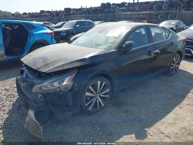 44533202 :رقم المزاد ، 1N4BL4CV2NN400205 vin ، 2022 Nissan Altima Sr Fwd مزاد بيع