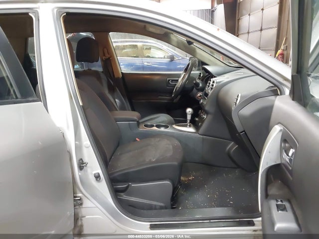 2010 Nissan Rogue S მანქანა იყიდება აუქციონზე, vin: JN8AS5MV3AW134392, აუქციონის ნომერი: 44533205