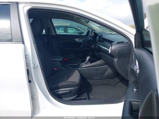 2023 Kia Forte Lxs მანქანა იყიდება აუქციონზე, vin: 3KPF24AD6PE589005, აუქციონის ნომერი: 44533221
