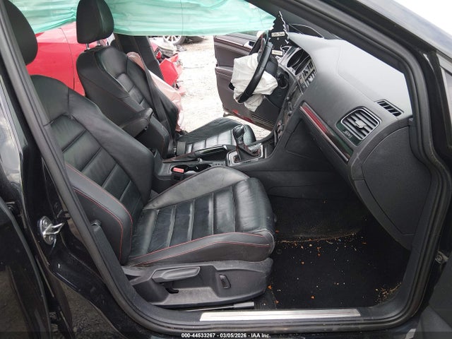 2015 Volkswagen Golf Gti 2.0t Se 4-door მანქანა იყიდება აუქციონზე, vin: 3VW4T7AUXFM037580, აუქციონის ნომერი: 44533267