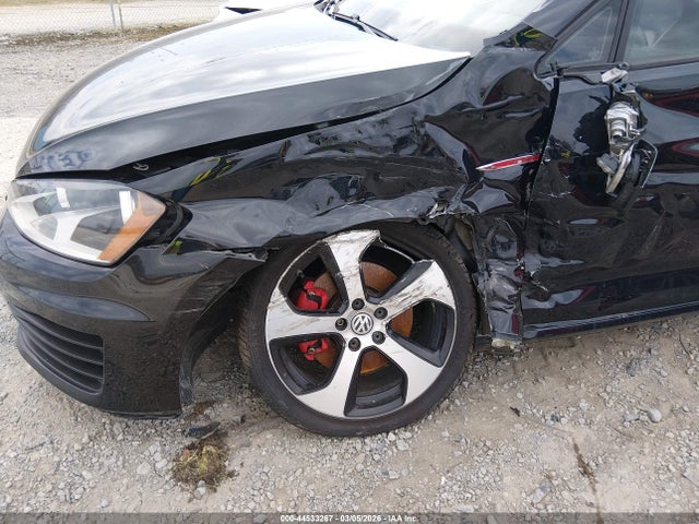 2015 Volkswagen Golf Gti 2.0t Se 4-door მანქანა იყიდება აუქციონზე, vin: 3VW4T7AUXFM037580, აუქციონის ნომერი: 44533267
