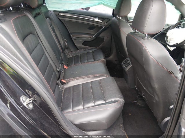 2015 Volkswagen Golf Gti 2.0t Se 4-door მანქანა იყიდება აუქციონზე, vin: 3VW4T7AUXFM037580, აუქციონის ნომერი: 44533267