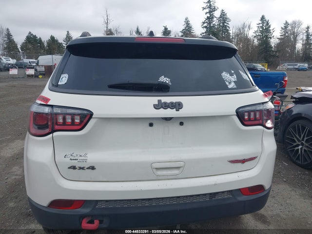 3C4NJDDB0KT660471 Jeep Compass Trailhawk 4x4
