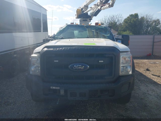 44533292 :رقم المزاد ، 1FD0X5HT9GED30445 vin ، 2016 Ford F-550 Chassis Xl مزاد بيع