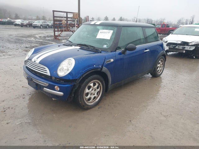 2002 MINI COOPER WMWRC334X2TC37417 Photo 1