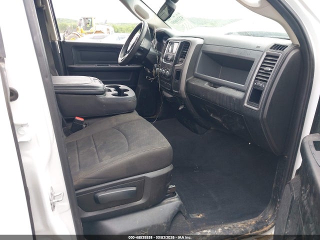 Продаж на аукціоні авто 2019 Ram 1500 Classic Tradesman  4x2 6'4 Box, vin: 1C6RR6FT7KS552546, номер лоту: 44533338