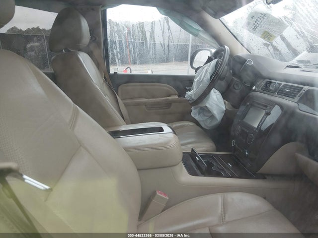 Продаж на аукціоні авто 2012 Gmc Yukon Xl 1500 Denali, vin: 1GKS1MEF5CR317951, номер лоту: 44533366