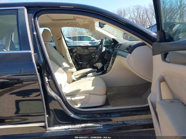 Продажа на аукционе авто 2014 Volkswagen Passat 2.0l Tdi Se, vin: 1VWBN7A33EC010942, номер лота: 44533371