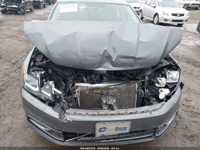 44533376 :رقم المزاد ، 1VWAT7A36HC017616 vin ، 2017 Volkswagen Passat 1.8t S مزاد بيع