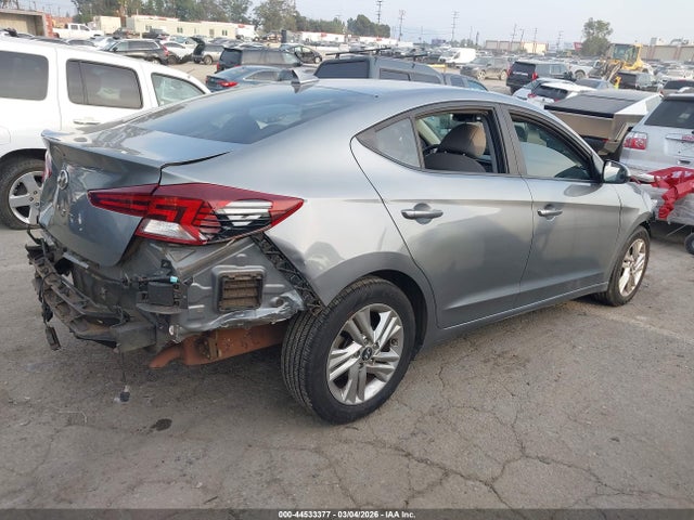 2019 HYUNDAI ELANTRA KMHD84LF2KU741291 Photo 3