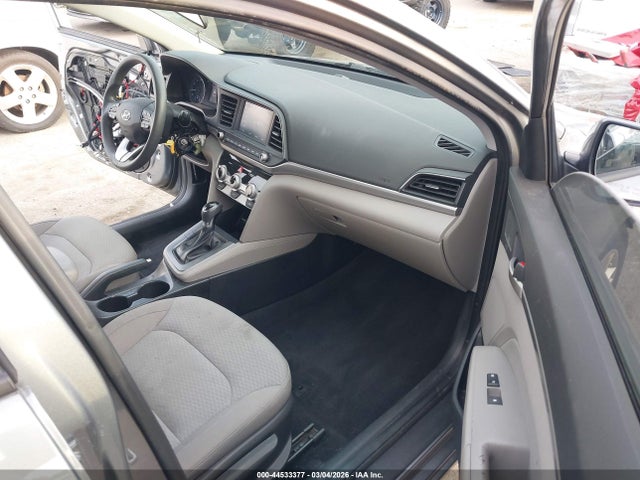 2019 HYUNDAI ELANTRA KMHD84LF2KU741291 Photo 4