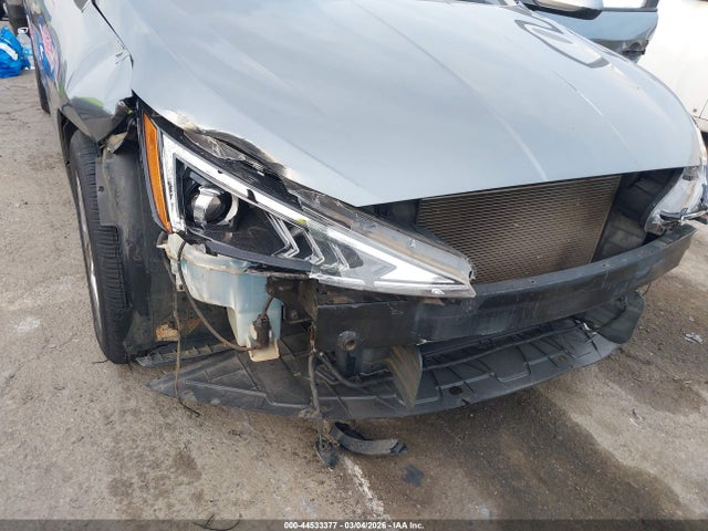 2019 HYUNDAI ELANTRA KMHD84LF2KU741291 Photo 5