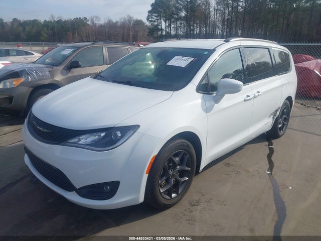 Продаж на аукціоні авто 2018 Chrysler Pacifica Touring L, vin: 2C4RC1BG1JR175248, номер лоту: 44533421