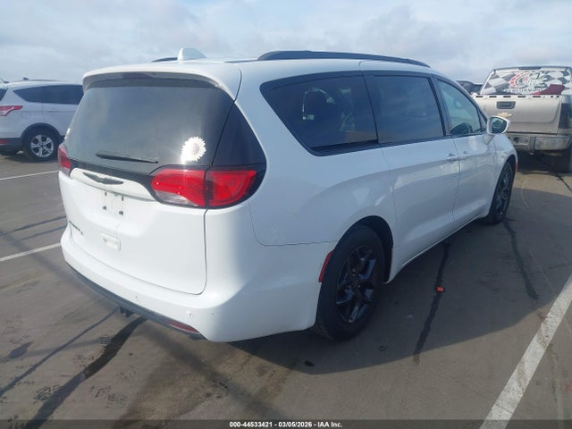 Продаж на аукціоні авто 2018 Chrysler Pacifica Touring L, vin: 2C4RC1BG1JR175248, номер лоту: 44533421