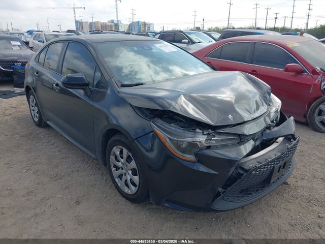 Toyota COROLLA LE 2020 5YFEPRAE8LP095823 головне зображення