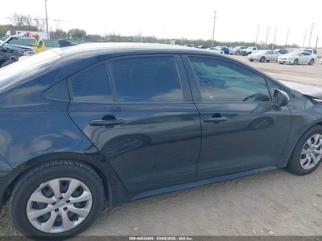 Toyota COROLLA LE 2020 5YFEPRAE8LP095823 Image 13