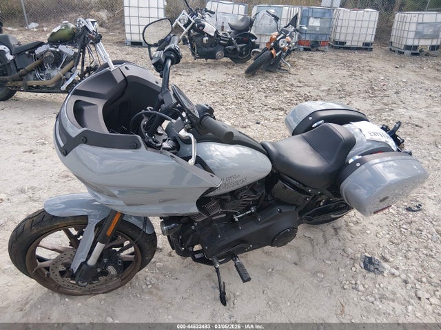2024 HARLEY-DAVIDSON FXLRST 1HD1YXZ15RB018835 Photo 1