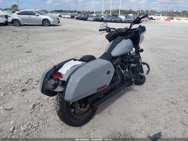 2024 HARLEY-DAVIDSON FXLRST 1HD1YXZ15RB018835 Photo 3