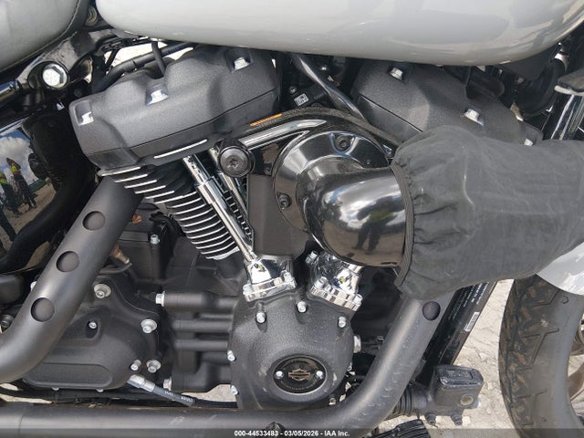 2024 HARLEY-DAVIDSON FXLRST 1HD1YXZ15RB018835 Photo 7