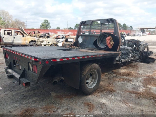 Ford F-350 Chassis Xl 2019 1FD8W3HTXKED55261 Image 4