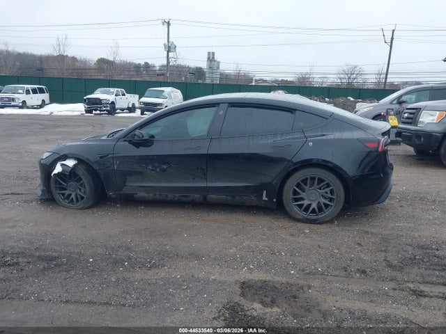Продажа на аукционе авто 2026 Tesla Model 3, vin: 5YJ3E1EA3TF140555, номер лота: 44533540