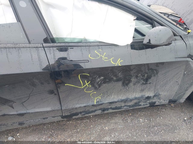 Продажа на аукционе авто 2026 Tesla Model 3, vin: 5YJ3E1EA3TF140555, номер лота: 44533540