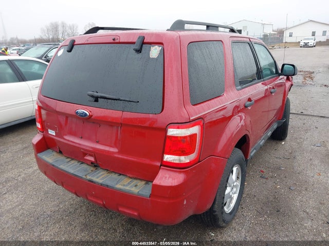 2011 Ford Escape Xlt მანქანა იყიდება აუქციონზე, vin: 1FMCU9D7XBKB71094, აუქციონის ნომერი: 44533547