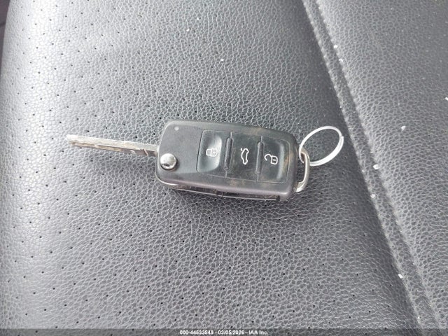 44533549 :رقم المزاد ، 3VWD07AJ8EM242523 vin ، 2014 Volkswagen Jetta 1.8t Se مزاد بيع