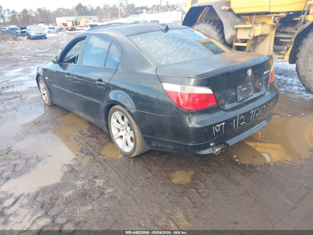 2005 BMW 545I WBANB33515CN65403 Photo 2