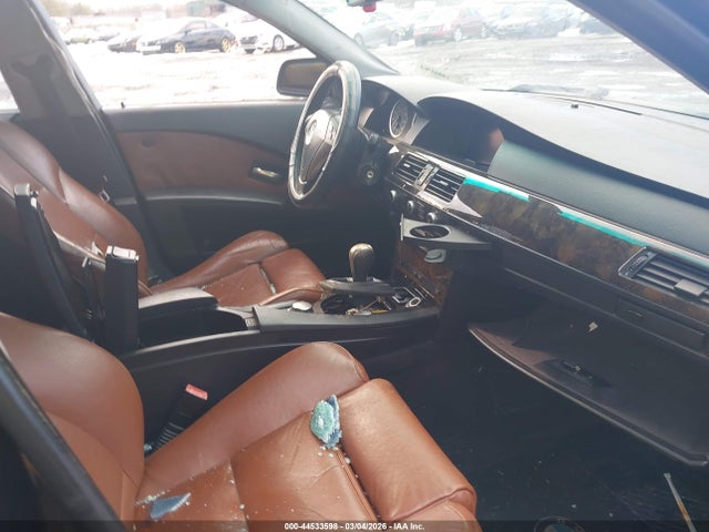 2005 BMW 545I WBANB33515CN65403 Photo 4