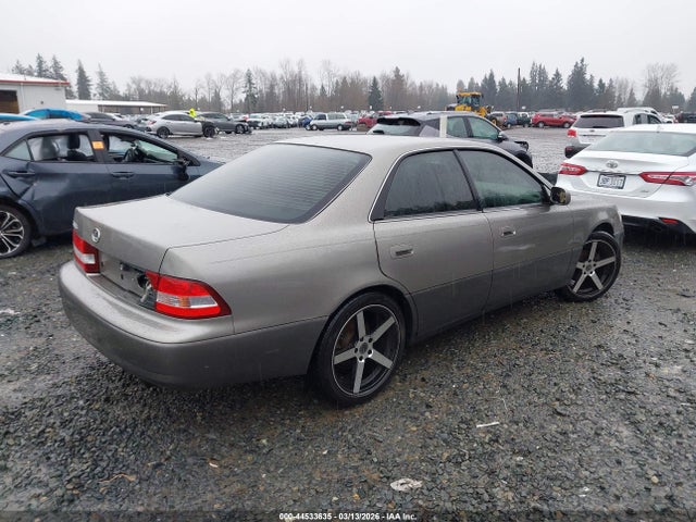 44533635 :رقم المزاد ، JT8BF28G8Y0242548 vin ، 2000 Lexus Es 300 مزاد بيع