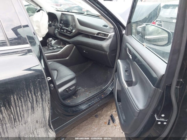 2022 TOYOTA HIGHLANDER 5TDGZRBH3NS208213 Photo 4