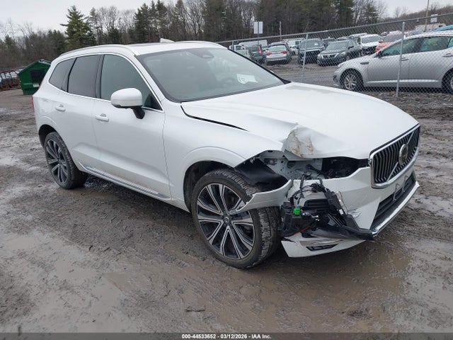 44533652 :رقم المزاد ، YV4L12RA6P1198943 vin ، 2023 Volvo Xc60 B5 Ultimate Bright Theme مزاد بيع